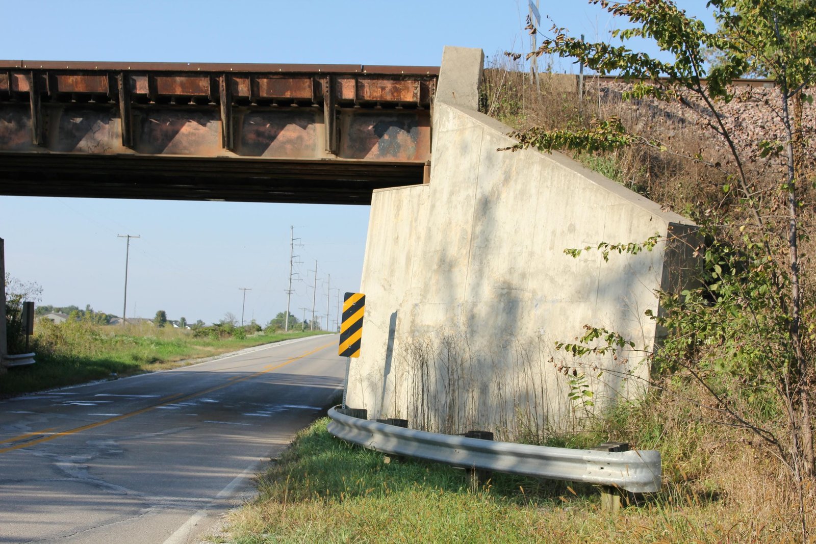 East abutment